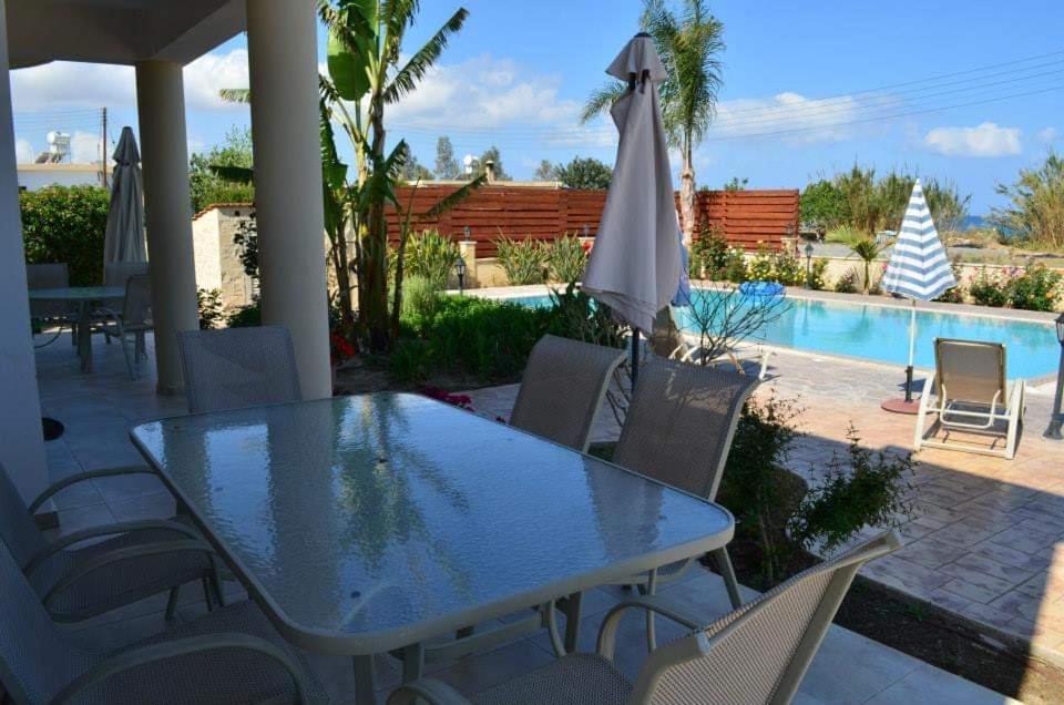 Dora' s Villa Argaka Esterno foto